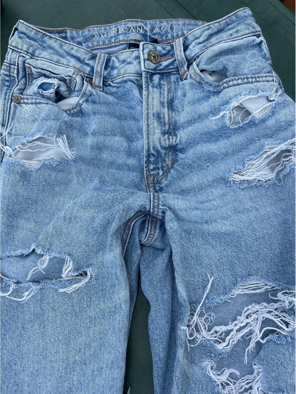 American Eagle Light Blue Distressed Skinny Jeans, Size 2 Regular